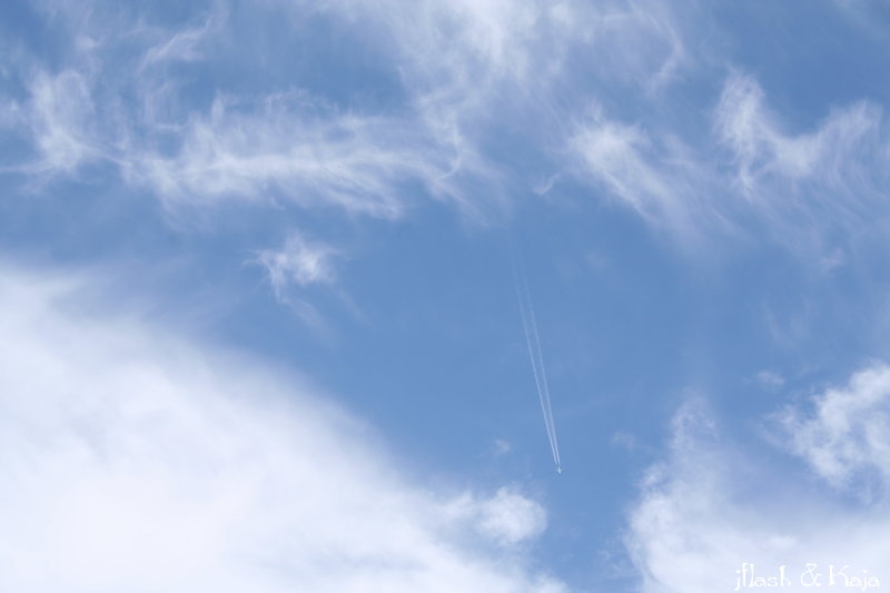 Leia lennuk
Võtmesõnad: lennuk pilved