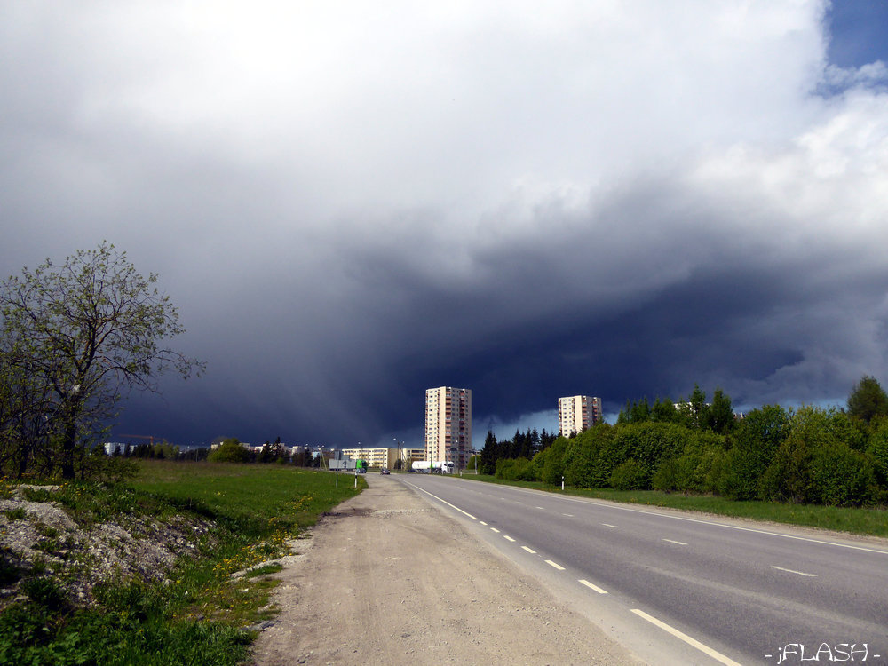 Tallinn
Võtmesõnad: pilved